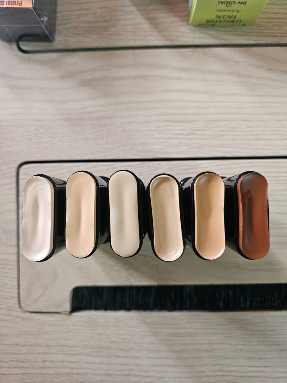 BASE EN BARRA COREANA 3 EN 1  LA ORIGINAL + OBSEQUIO 🎁 (para el cuidado de la piel)